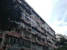 电梯大三房,精装修,南北通,配套齐全