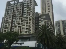 万科物业,户型方正,动静分区,三房朝南,位置安静