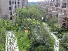 花园洋房小区,全明户型,高绿化,交通便捷