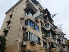 非顶楼一房,有钥匙随时看,朝南一室