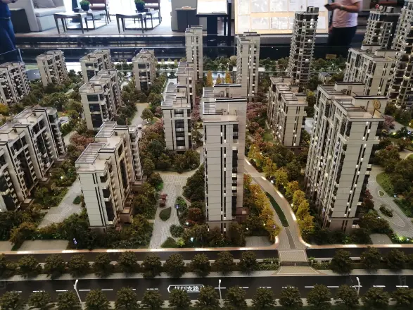 绿都地产少荃府