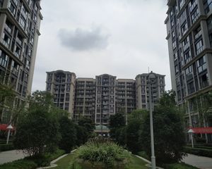 香瑞楠府3室2厅东
