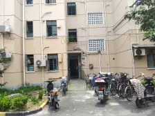 万荣小区,全明户型,诚意出售,一梯两户