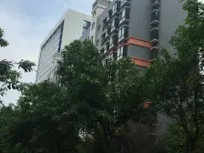 湖岸家园B区 4室1厅 北