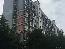 大学城 湖岸家园B区四房168万