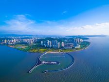 次新未住过人,客厅、卧室东向无遮挡海景公园景