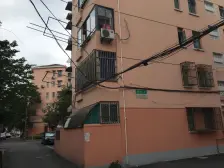 满五年税费少,采光充足,视野开阔