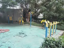 安静位置 三房带装修 诚心出 有钥匙