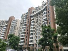 近地铁,精装,现场实勘产权清晰,必看好房