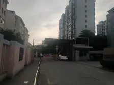 3+1双轨交 南北两房 顶楼带坡顶 采光通风好