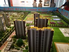 荥阳市金地格林小城一楼带南北院带地下室