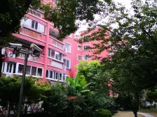 近12号线顾戴路站!小区中心位置!采光和视野非常棒