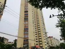 此房满五唯 一,采光视野开阔,7/13/19号(在建)三轨