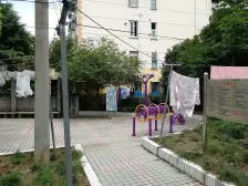 中间楼层,采光好,有钥匙,随时看房