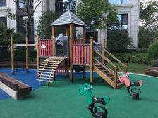 品质小区,繁华地段,居家装修,诚意出售