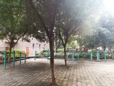 找我租房,我砍价凶得批爆