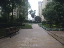 照母山 世茂茂悦府(高层)二房125万