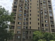 新上电梯房!普陀区+13年小区,户型方正,前面无遮挡~