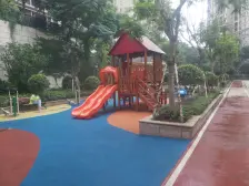 世茂茂悦府洋房 3室1厅 东南