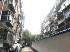 精装修,大三房,得房率90以上,纯边户,小区环境好