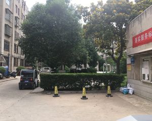 王城路36号院3室2厅南北