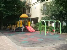 香溢花城电梯三房,户型方正,全湖景,阳光无挡