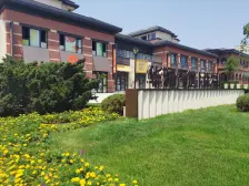 华润央企物业,南北通透全明,户型好,物业好。