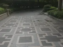 次新小区,带产权车位,边套全明。看房随时。