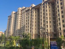 逸城山色 2室2厅 东 南 北