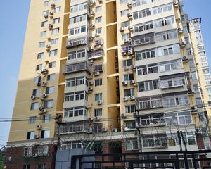 管庄管庄西里,南北通透,满五年唯一商品房