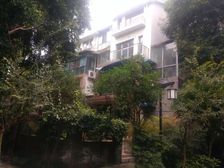 阳光华苑 4室2厅 南