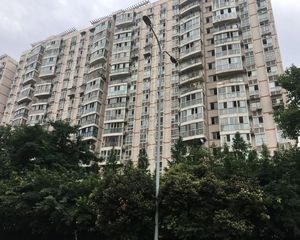 蓉铁花园3室2厅东北