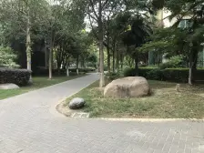 锦绣江南 临近苏州小外滩 轻 轨旁 南北通透采光好