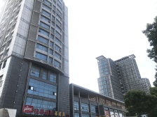 凯翔三房 朝东带阳台有燃气 天虹龙湖地铁口首付两成