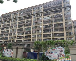 绿地未来城2房诚心出售,低总价入手禅城