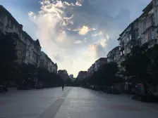 阳光家园B区 南北通透,采光好 视野好,诚心出售