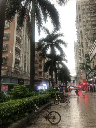 东澳广场