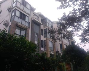 阳光华苑3室2厅东