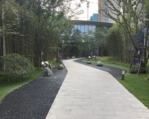 蓝光观岭国际社区翡翠湾3室2厅东南