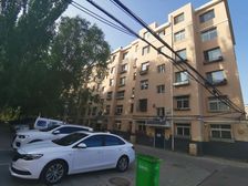 自九百兴小区 一楼 可当底店 随时看房