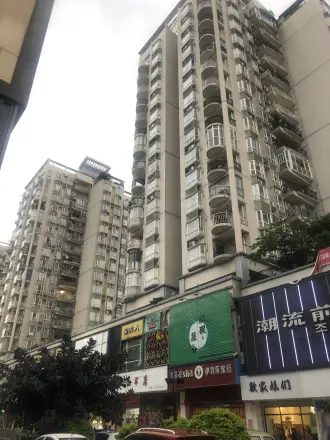 东澳广场