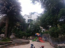 阳光华苑 4室2厅 南