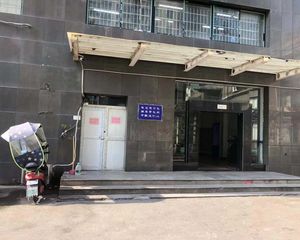 时代先锋1室1厅南