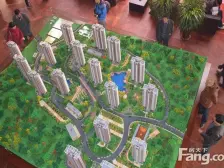 和润新城3室1厅1厨1卫生活便利,业主诚心出售