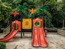 协信新上大三房,中楼层,视野采光好,看房方便