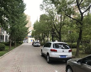 龙居山庄2室1厅南