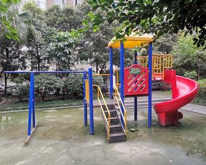 兴元丽都1室1厅西