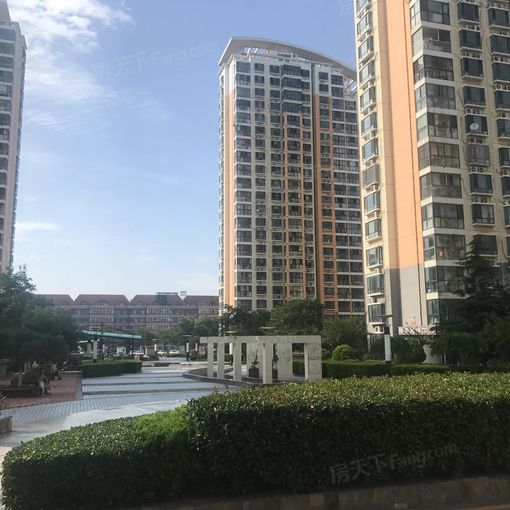 温哥华花园3室2厅1卫东南北朝向3500.00元/月出租