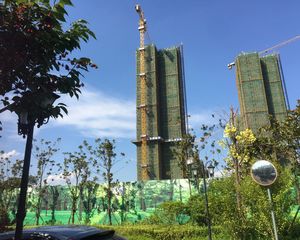 正地铁口中间楼层小区安静边户采光足