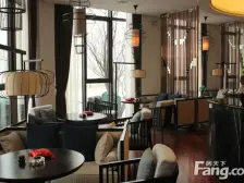 铂悦山四居平层,毛坯老本,带车位地下室